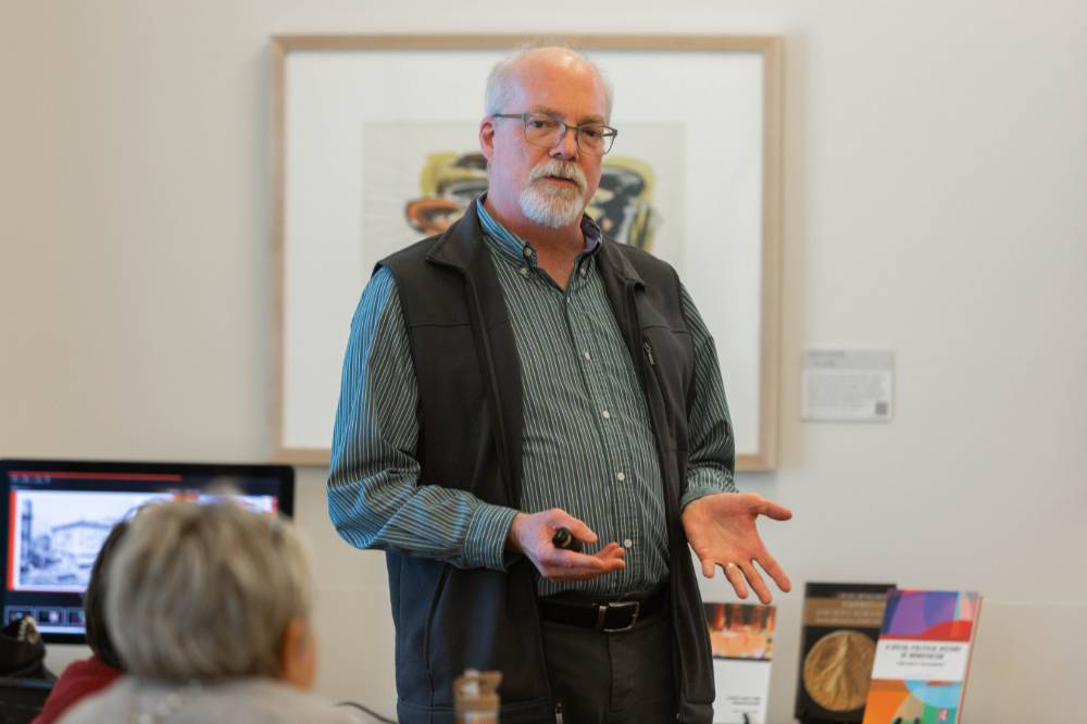 Roger Gilles, professor of writing and director of the Frederik Meijer Honors College, shares about his book, "Women on the Move: The Forgotten Era of Women�s Bicycle Racing."